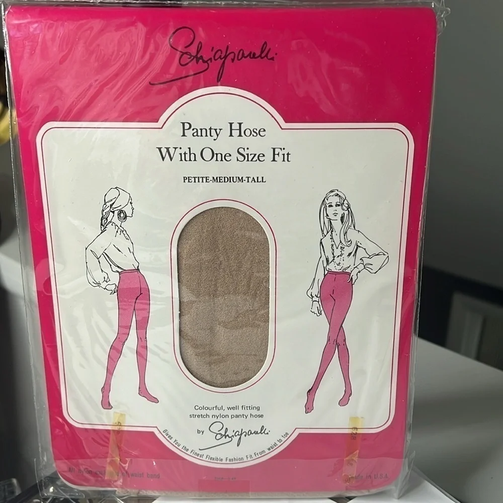 Vintage Schiaparelli One Size Pantyhose Nylons - New in Original Packaging